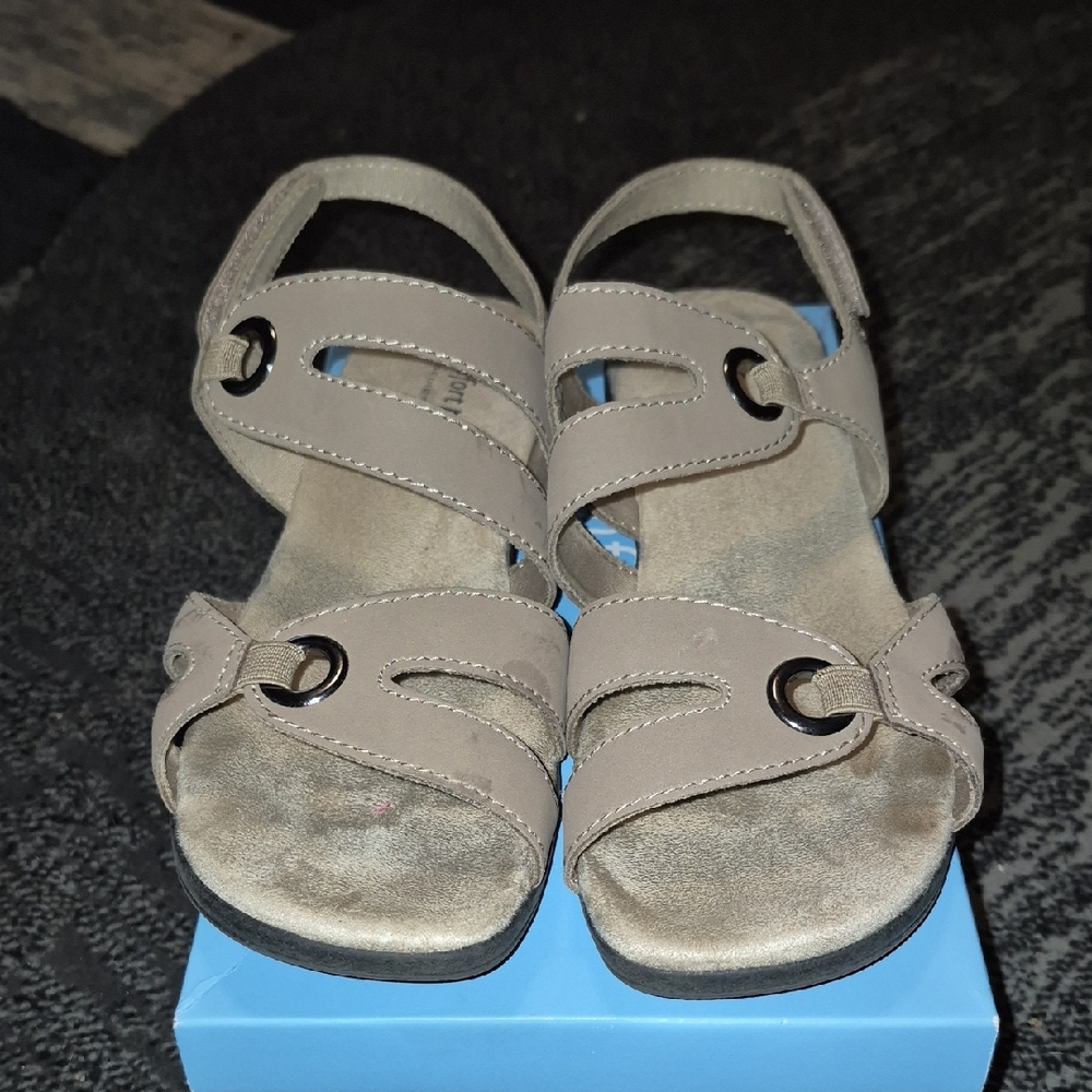 Predictions Tan Sandals Comfortable Versatile Design